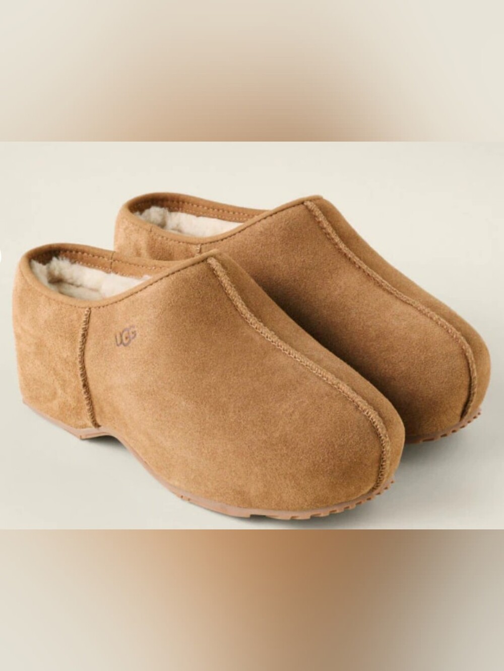 UGG® Cottage Chestnut Shearling-Lined Slip-On Clogs Size 8 Used Excellent